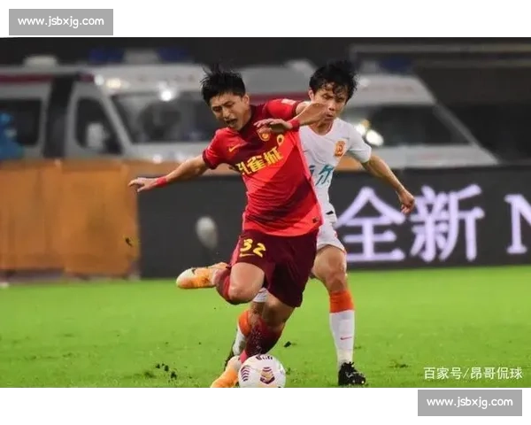 鲁能vs全北直播今晚打响关键对决球迷热议首发与战术变化